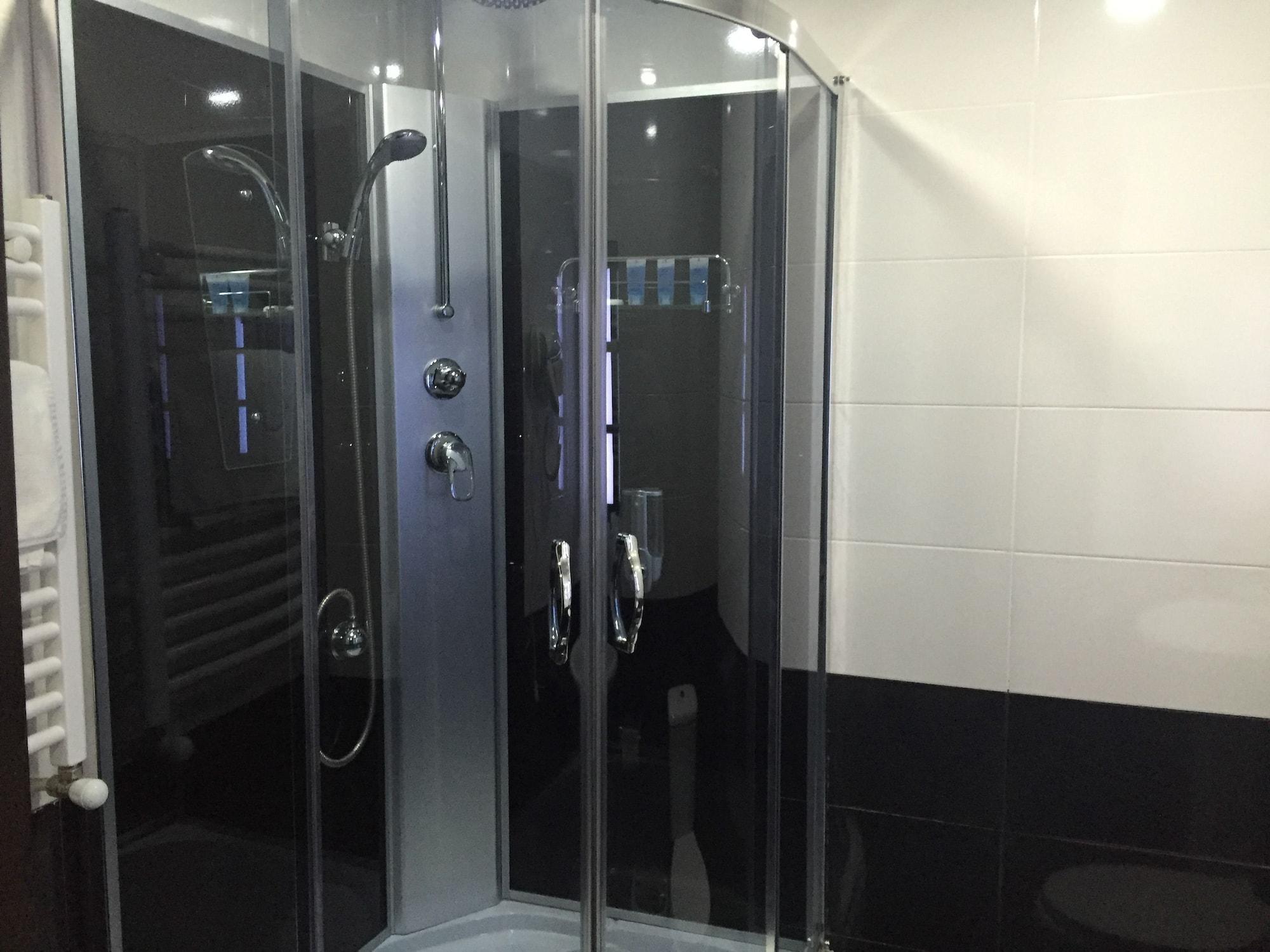 Hotel Voyager Tbilisi Luaran gambar