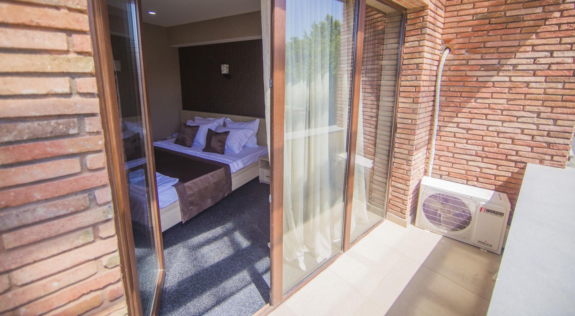 Hotel Voyager Tbilisi Luaran gambar