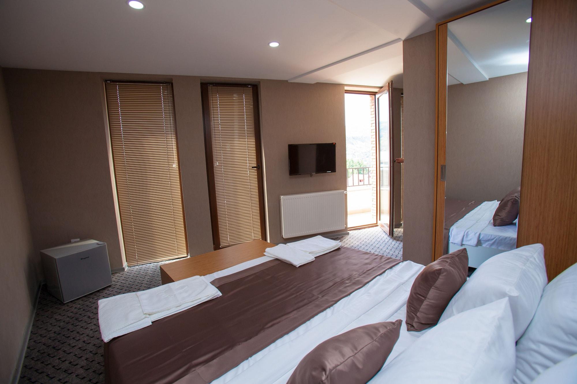Hotel Voyager Tbilisi Luaran gambar