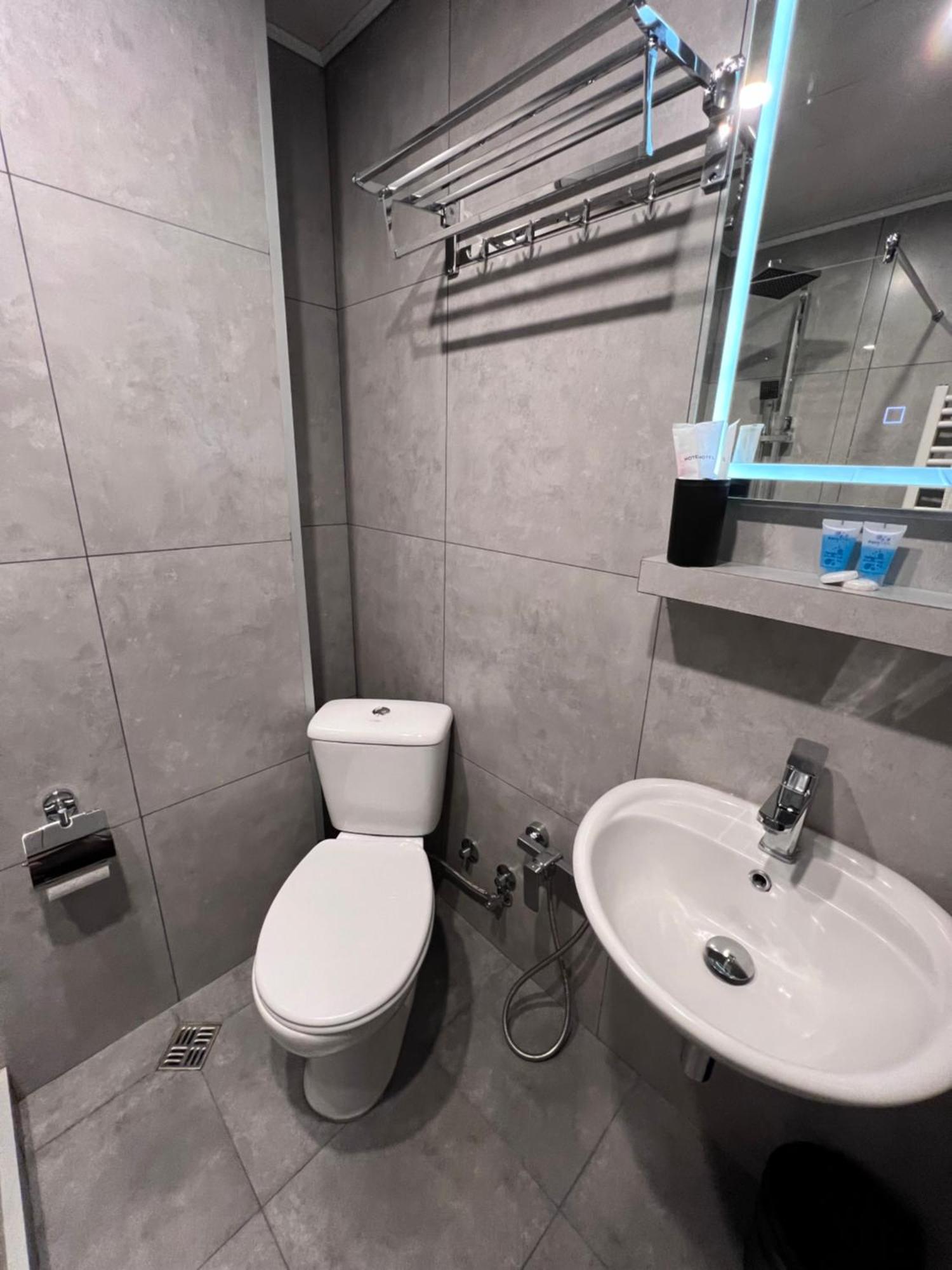 Hotel Voyager Tbilisi Luaran gambar